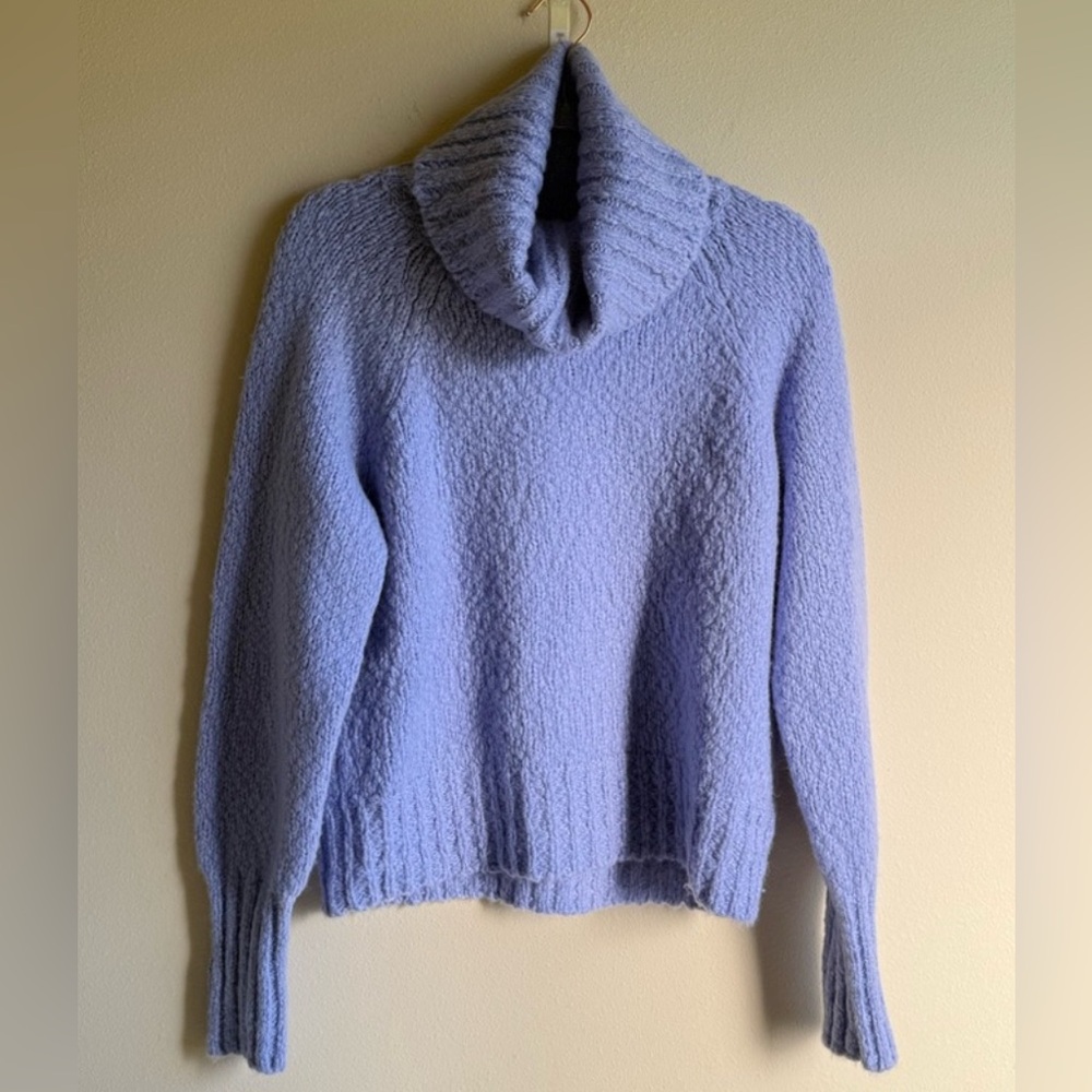 NWT M J. Crew Soft Lavender Knit Sweater